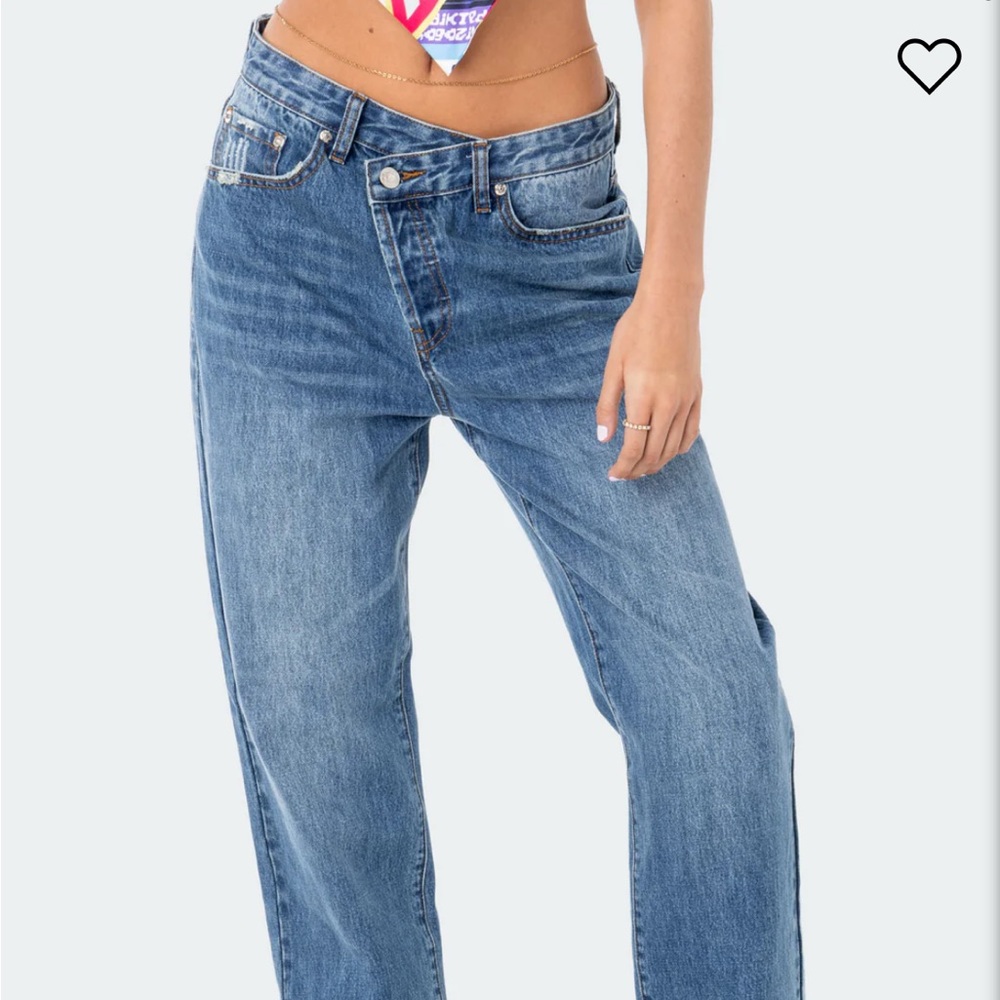 Edikted Crossover Jeans “Boyfriend Jeans”